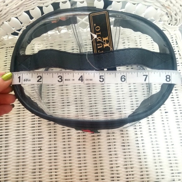 NWT 🎉sale makeup bag - Picture 7 of 8